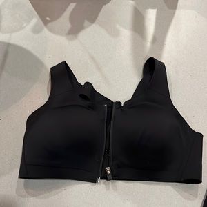 Lululemon enlite sports bra black
